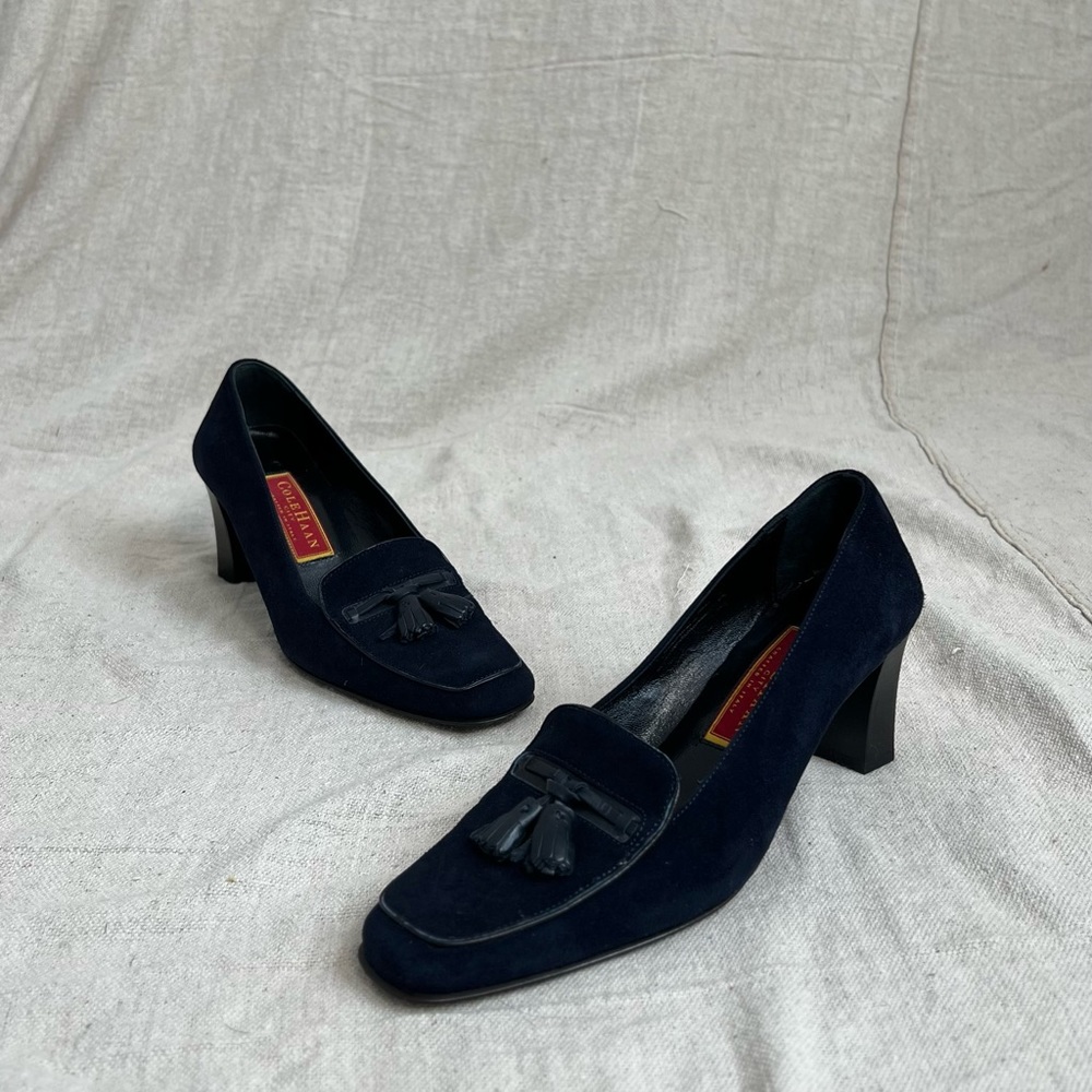 Vintage Cole Haan Navy Velvet Heeled Loafers